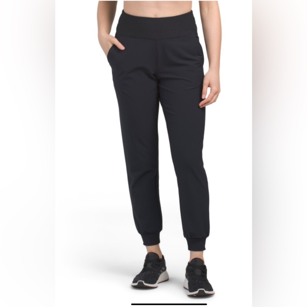 SPYDER Black Brushed Back Fleeced Joggers Women’s Size Small NWTS.
